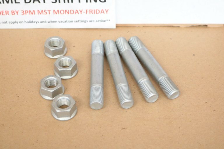 19992004 Ford F250 F350 Front Wheel Hub Knuckle Studs And Nuts