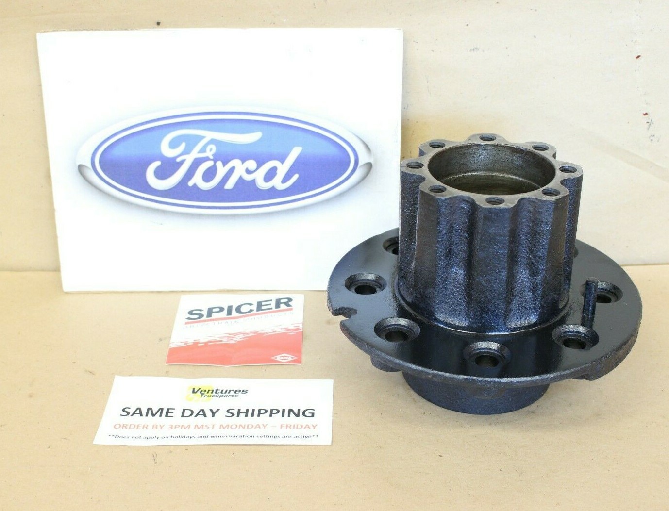 1970-1985 Ford F350 Dana 70 Dually Full Float Rear Wheel Hub 8 Lug Casting # KH 79102  /  04-09975