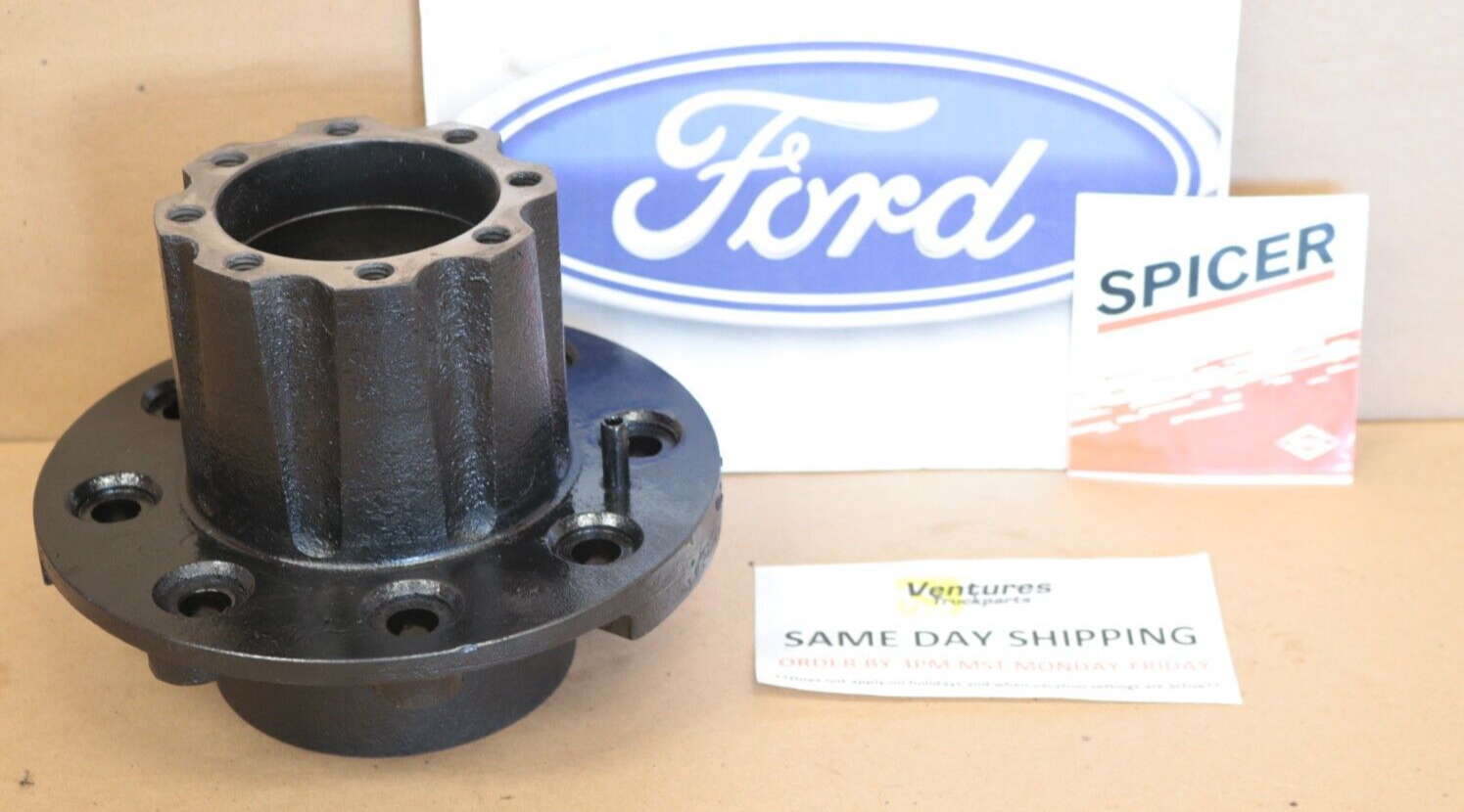 1976-1979 Ford E350 Dana 70 Rear Axle DRW Dually Wheel Hub OEM Dana Spicer Casting # 14404A / 14095-1