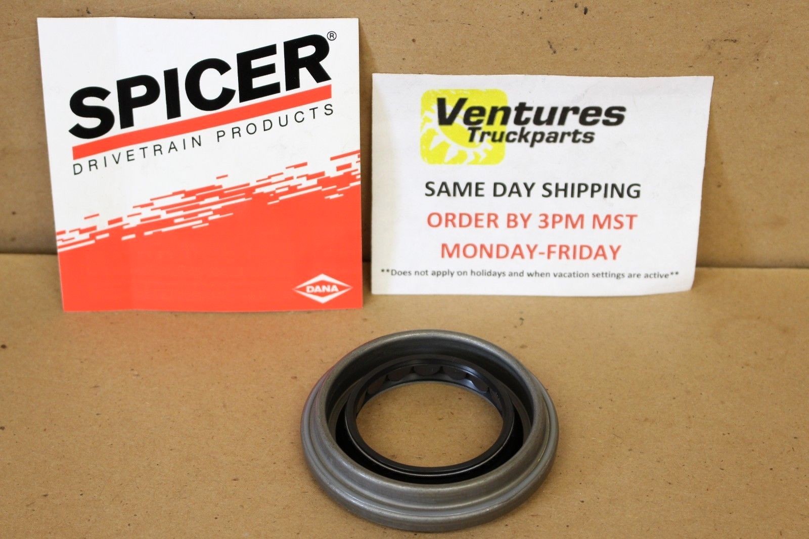 1998-2001 Ford F250 F350 Excursion 4x4 Dana 50 Front Axle Pinion Seal Genuine OEM Dana Spicer