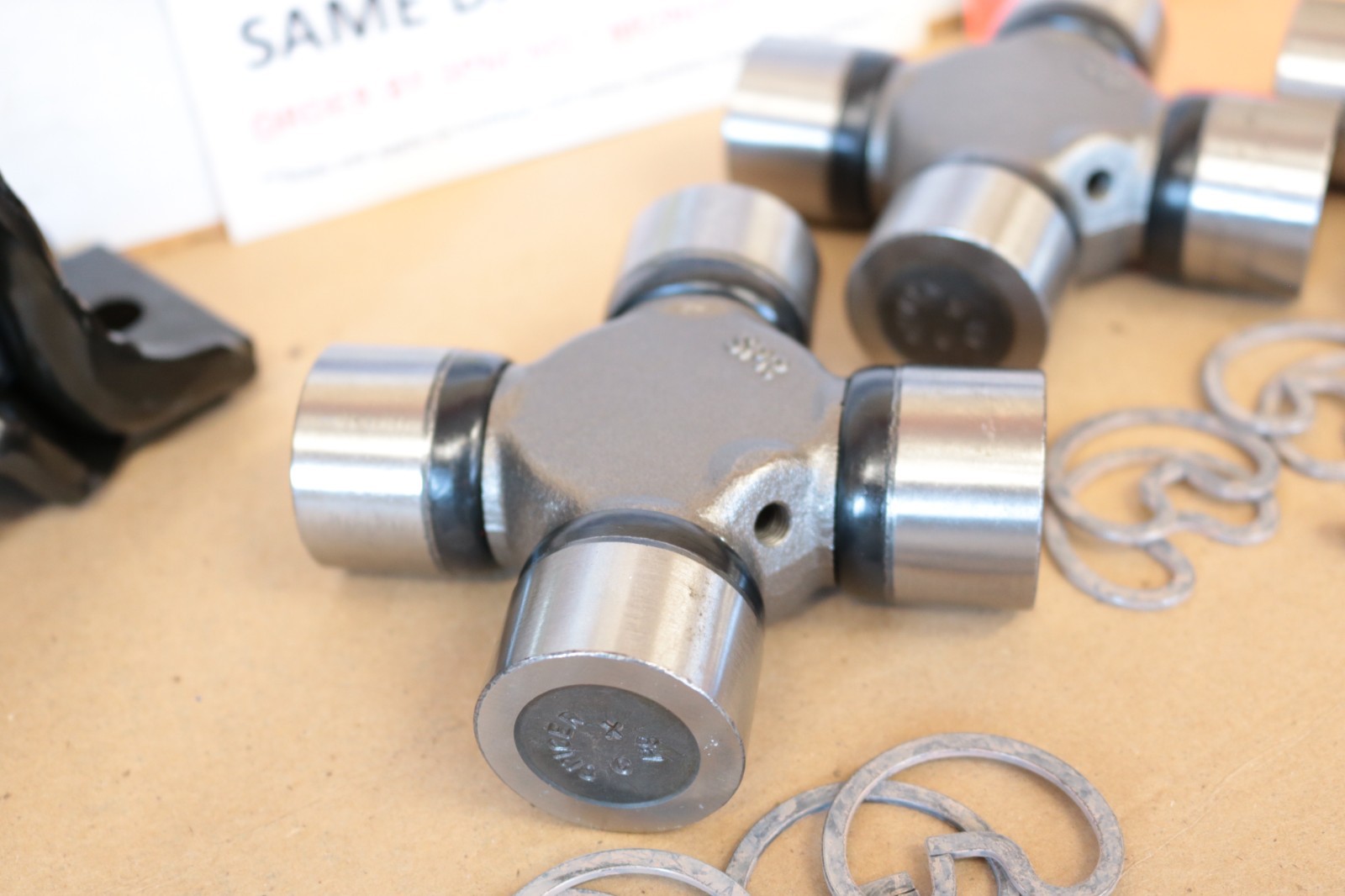 2017-2023 Ford F450 F550 Rear Two Piece Driveline Hanger Carrier Bearing U Joint Kit OEM Dana Spicer - Image 9