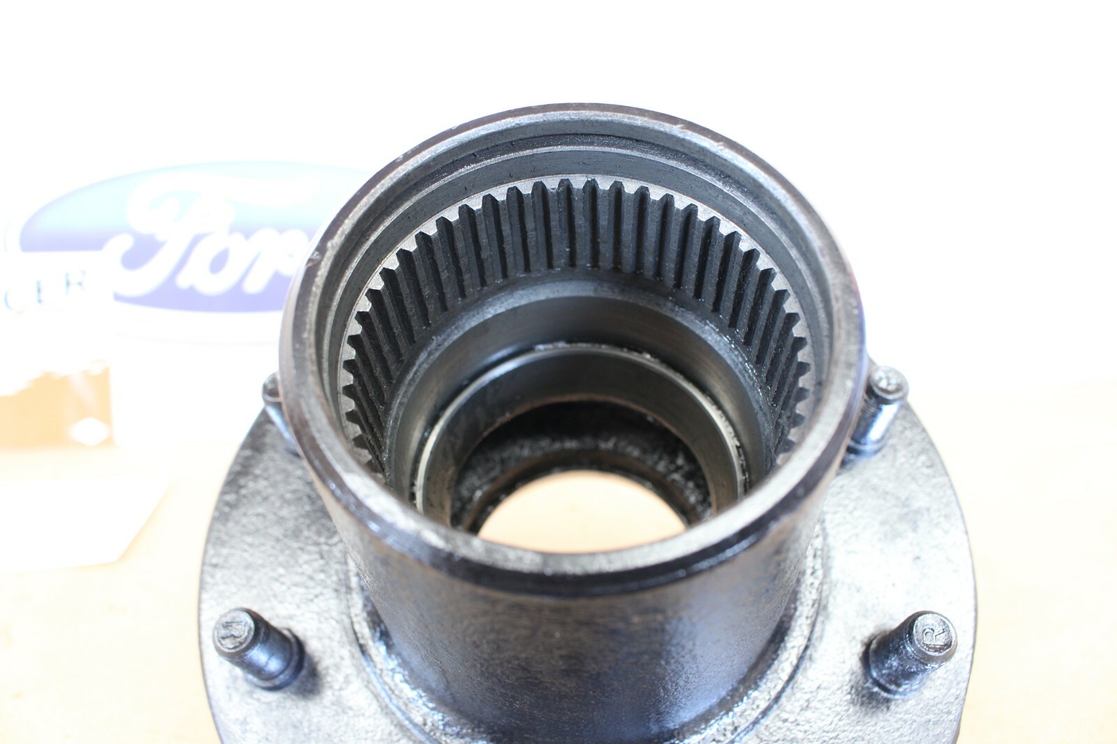 1968-1974 Ford F250 4X4 Dana 44 8 Lug Front Wheel Hub Small Ball Casting # BUDD 79824 - Image 6