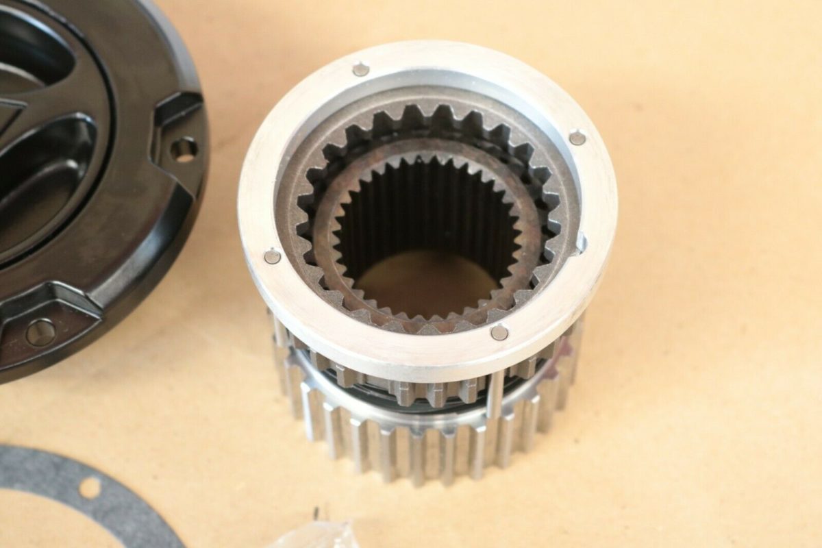 Ford Superduty F250 F350 F450 F550 20052018 Premium Black Warn Manual Locking Hub 4X4