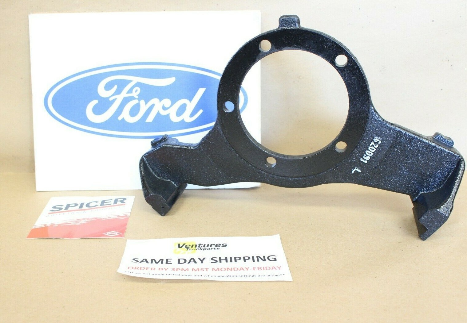 1978-1979 Ford F350 Dana 60 Front Caliper Bracket Left Hand Drivers Side 620091 L