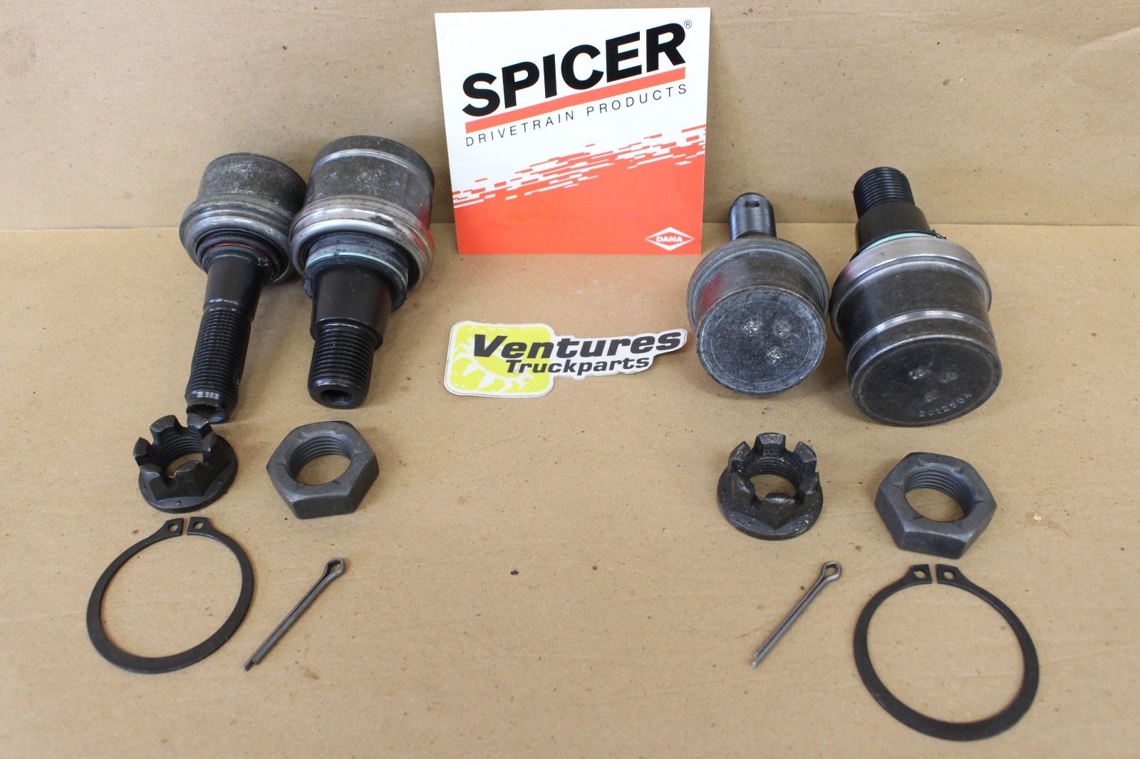 BALL JOINT SET UPPER and LOWER FORD SUPER DUTY DANA 60 FRONT 4X4 F450 F550 98-04