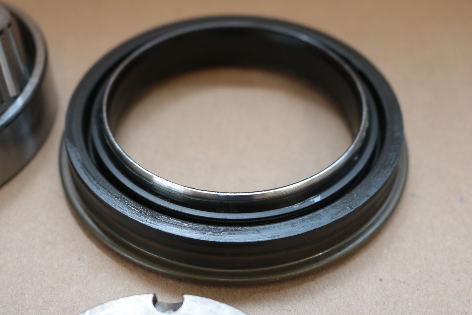 2003-2018 Dodge Ram 2500 3500 SRW Rear 11.5 Axle Wheel Bearing And Seal Kit OEM - Image 9